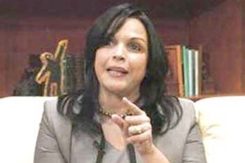 Minou dice partidos discriminadores de las mujeres