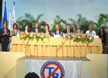 Salud Pública se movilizan contra la tuberculosis