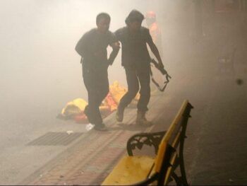 Al menos 10 muertos en un ataque suicida en el Teatro Nacional de Mogadiscio