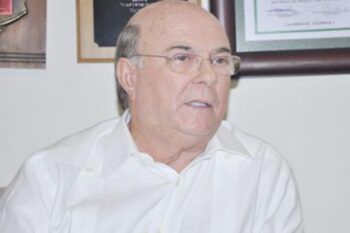 Hipólito pide mediación de Internacional Socialista para resolver crisis