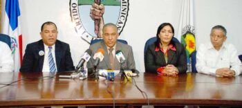 PRD  denuncia intentos del Presidente Fernández para distorsionar  y desconocer  Ley del TSE