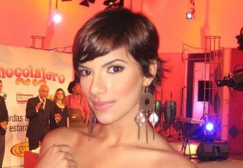 Fallece padre de presentadora Nashla Bogaert.