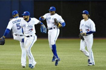 Debuta el primer brasileño en las Grandes Ligas; Bautista siguió encendido