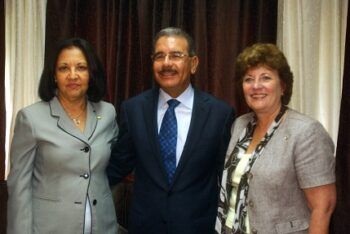 La OPS garantiza apoyo a planes de salud de Danilo Medina