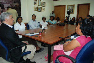 Miguel Vargas y equipo