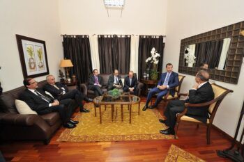 En la víspera de jurar como Presidente de la República, Danilo Medina se reúne con grandes personalidades