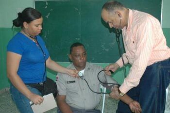 Fundación de Cardiología y la Asociación de Estudiantes Universitarios de Las Matas de Farfán realizaran jornada de salud