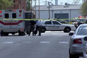 Tres muertos por tiroteo en centro comercial de Nueva Jersey