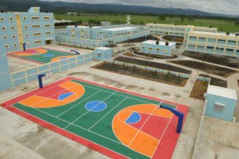 Presidente Fernández inaugura un centro penitenciario modelo en La Vega