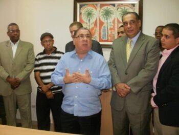 Ministro Fadul posesiona a los directores  del COBA y el COFA en el Cibao