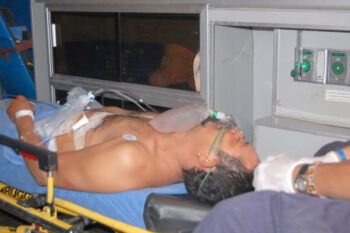 Pleito entre niñas deja cinco personas heridas