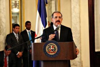 Gobierno inicia Plan Nacional de la Alfabetización