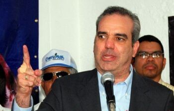 Nuevos impuestos provocarían pobreza y desempleo, dice Luís Abinader