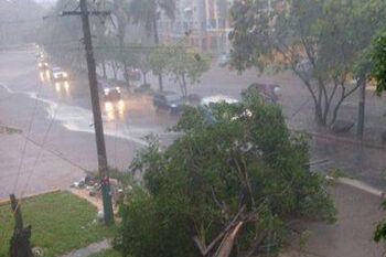 Más de 8,700 desplazados y 77 localidades incomunicadas por lluvias de huracán Sandy