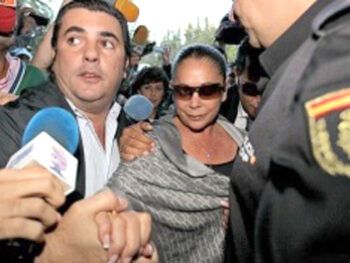 La cantante Isabel Pantoja declara que su exnovio nunca le dio dinero