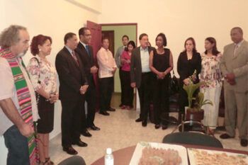 Piden al Gobierno evitar derroche e invertir en la población