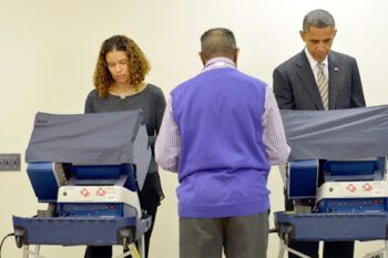 Obama vota por anticipado y Romney promete «un gran cambio» para EE.UU.