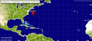 Sandy obliga a suspender 120 vuelos en el aeropuerto de Miami