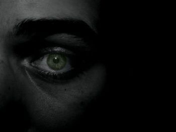 Tras 3 días muerta, mujer abrió los ojos y movió las manos