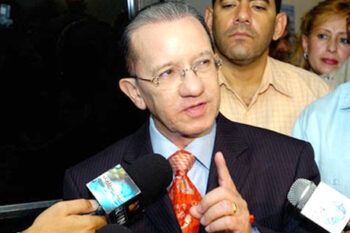 Juez SCJ declara extinguida acción penan contra senador Aristy Castro