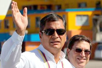 Correa vio a Chávez con «gran ánimo»