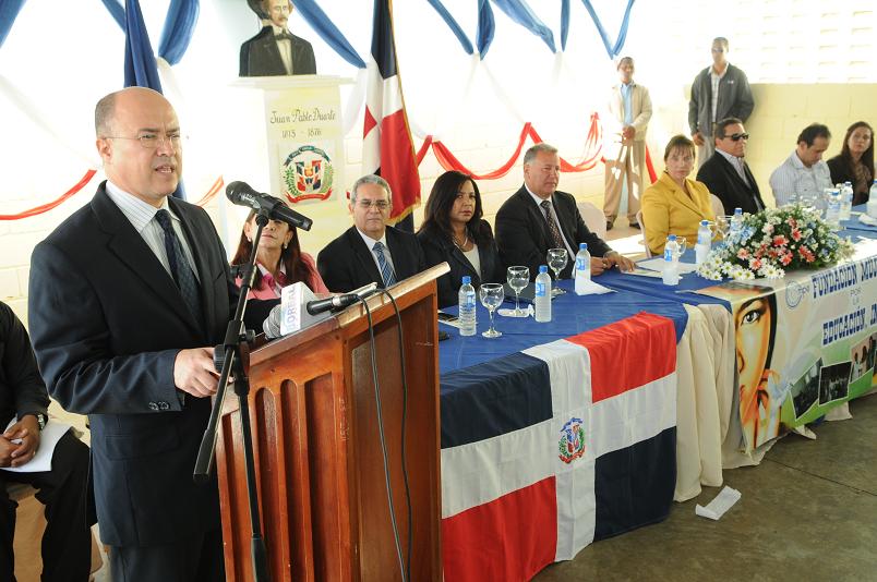 Inician Educación Universitaria a reos de Rafey Hombres y Mujeres