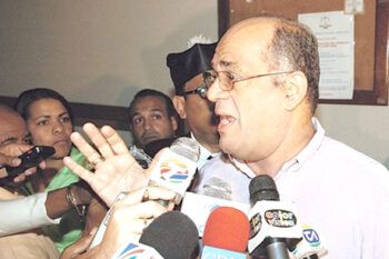 Pepe Goico somete al fiscal del PRD y a tres periodistas por difamación