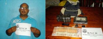 Apresan hombre llevaba dos paquetes de cocaína en vehículo