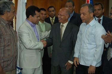 Bichara posesiona Rubén Montás administrador EDESUR