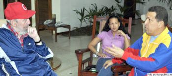 Fidel Castro dice que Hugo Chávez «está mucho mejor» y «recuperándose»