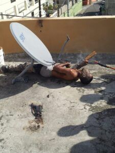 Se electrocuta hombre mientras pintaba en SDO
