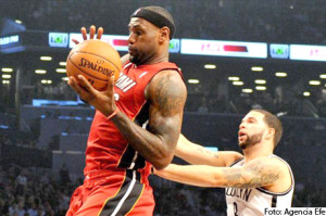 LeBron James 13-2-13