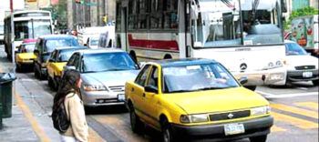 Dominicanos valoran iniciativa en PR sobre licencias conducir a ilegales