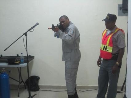 Más de 1,500 agentes PN se han entrenado en el Polígono de Tiro Virtual