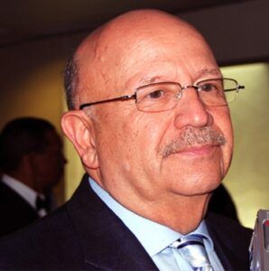 Detectan leucemia a canciller Carlos Morales Troncoso