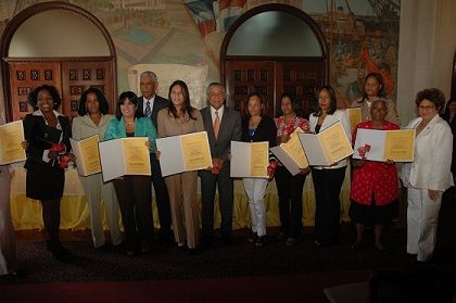 Ayuntamiento del Distrito Nacional reconoce a diez empleadas meritorias