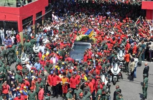 Chávez recibe honores póstumos en su tierra