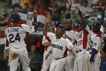 (VIDEO) Dominicana se desquita ante Holanda y avanza a la Final del WBC