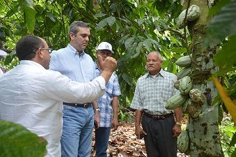 El cacao es un aliado del desarrollo económico, señala Luis Abinader