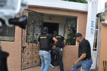DNCD allana 20 casas en sectores de la Capital