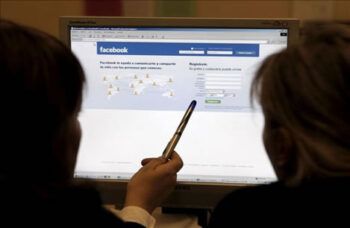 Facebook estrena sistema de verificación de famosos