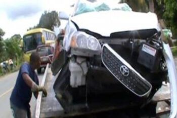 Al menos 16 heridos tras choque entre camión y yipeta; entre ellos hay 12 turistas