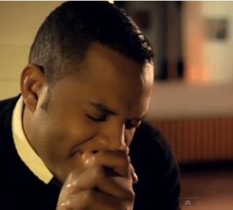 Disfrute del vídeo de Alex Matos y su tema «Si entendieras»