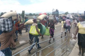 Haitianos con huevos  22