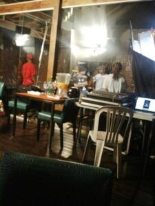 Héctor Acosta concluye grabación del vídeo de su tema “No Moriré”