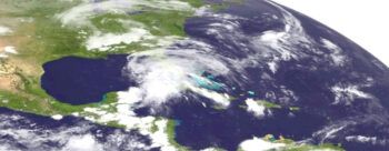La tormenta «Andrea» acelera su avance de camino hacia el noreste de EEUU