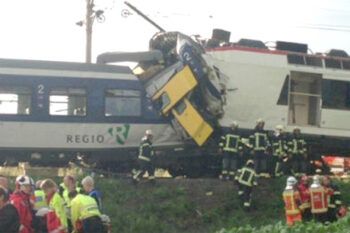 Otra colisión de trenes, ahora en Suiza con 40 heridos, 4 de ellos graves