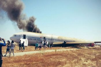 Un avión de la aerolínea Asiana se estrella al aterrizar en San Francisco
