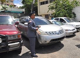 Policía recupera 260 vehículos reportados robados