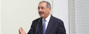 Danilo Medina 24-7